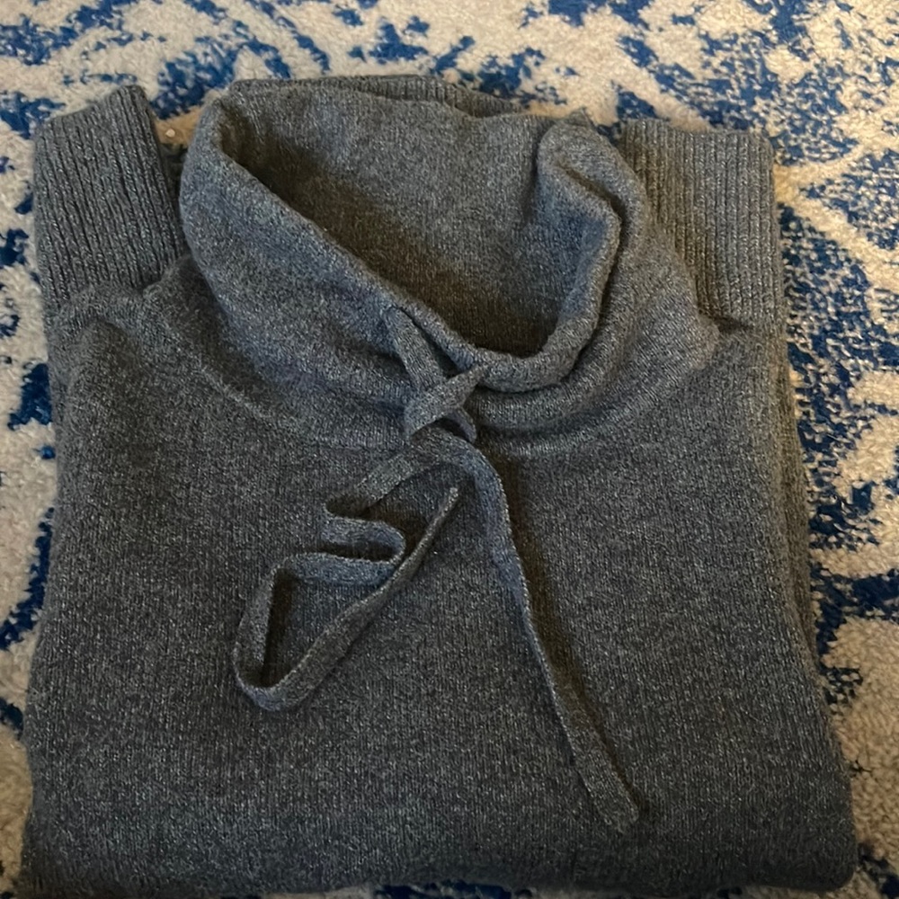Loft sweater